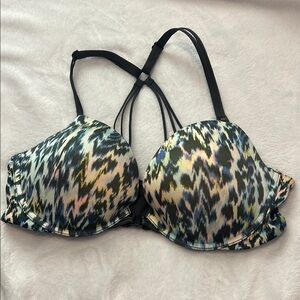 Victoria's Secret Black very sexy Push-Up Bra